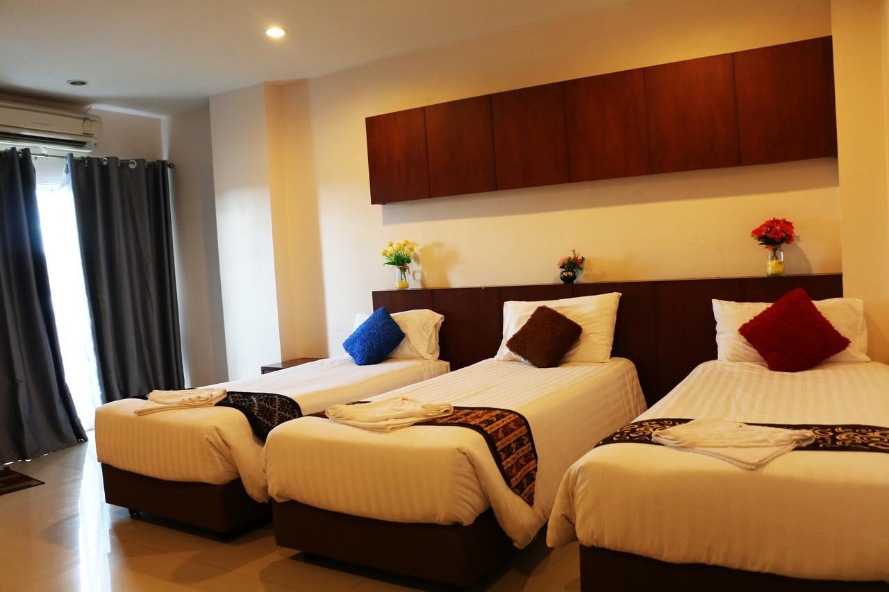 7 Sky Residency Hotel Patong Exterior photo